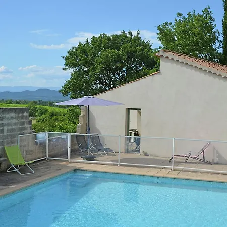 In Saint Privat De Champclos With Pool 巴尔雅克