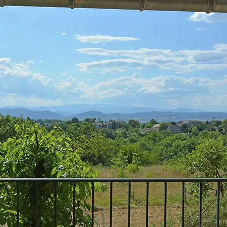 度假居 In Saint Privat De Champclos With Pool