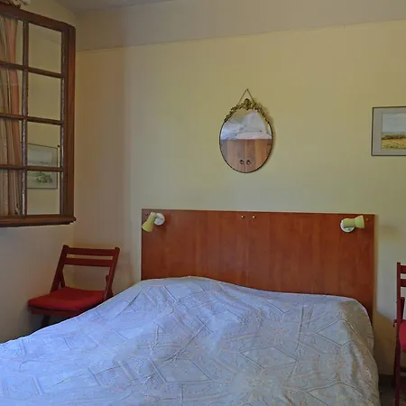 度假居 In Saint Privat De Champclos With Pool 巴尔雅克