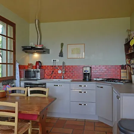 度假居 In Saint Privat De Champclos With Pool *